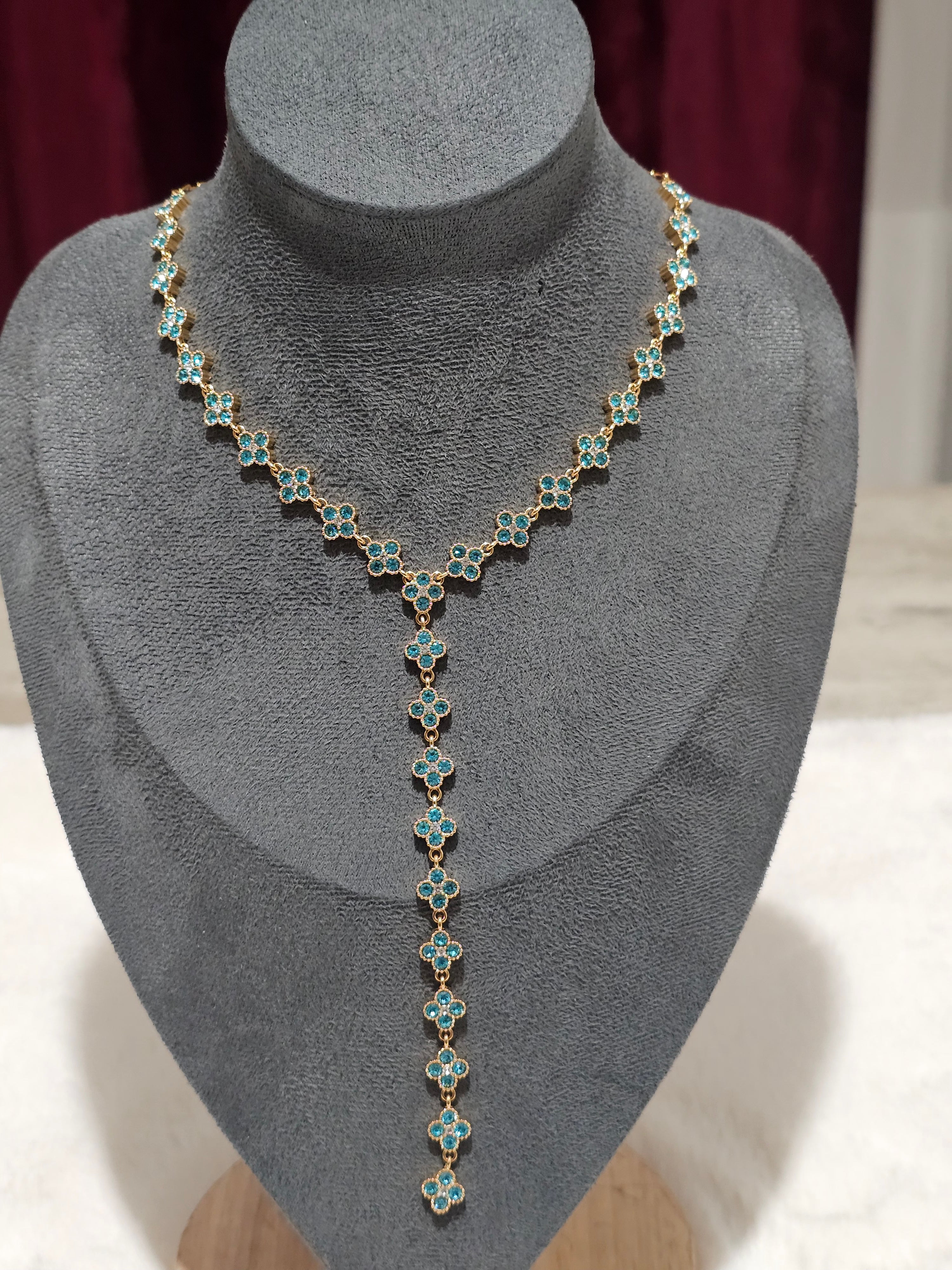 Collier en Y