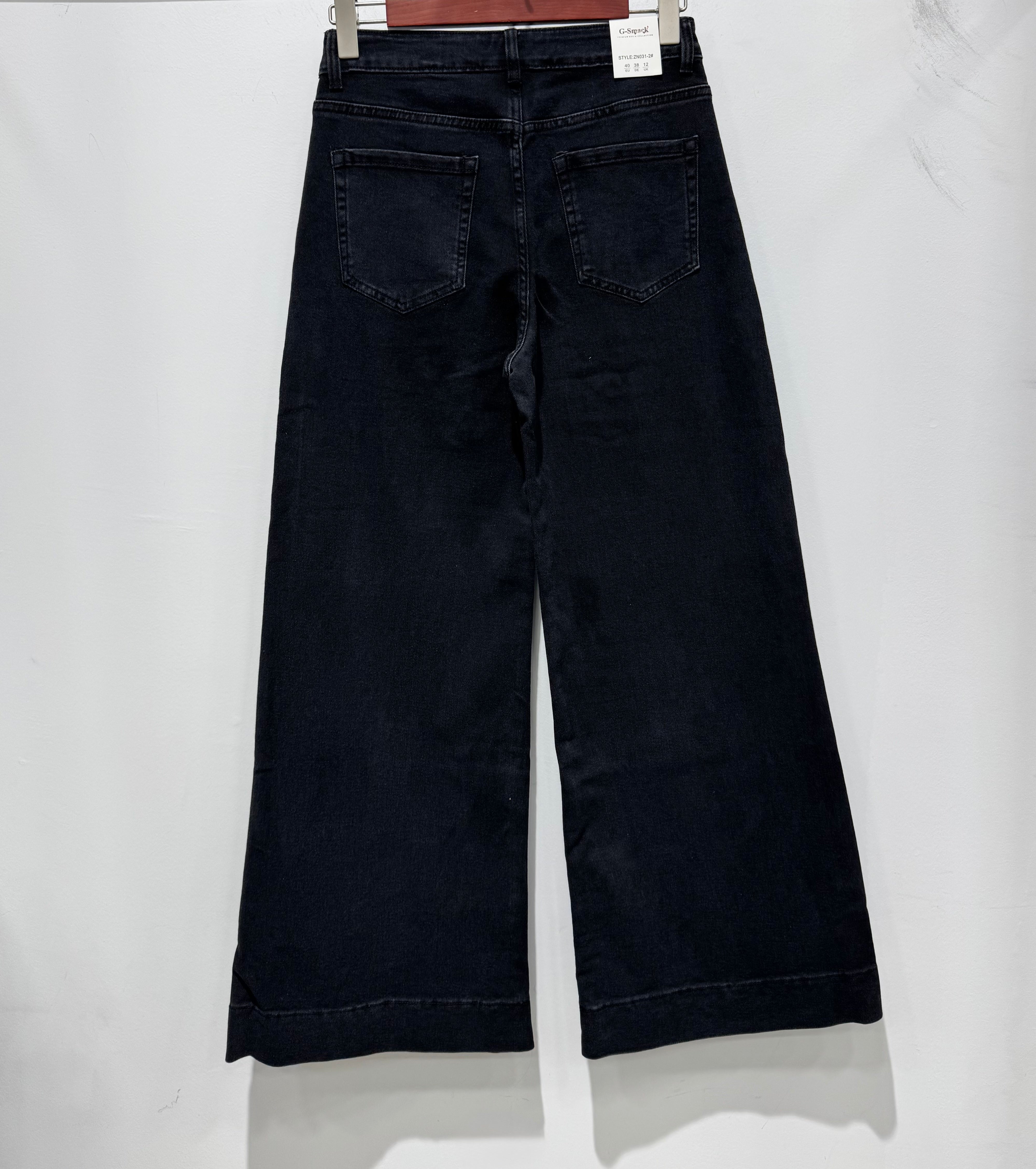 Jeans large