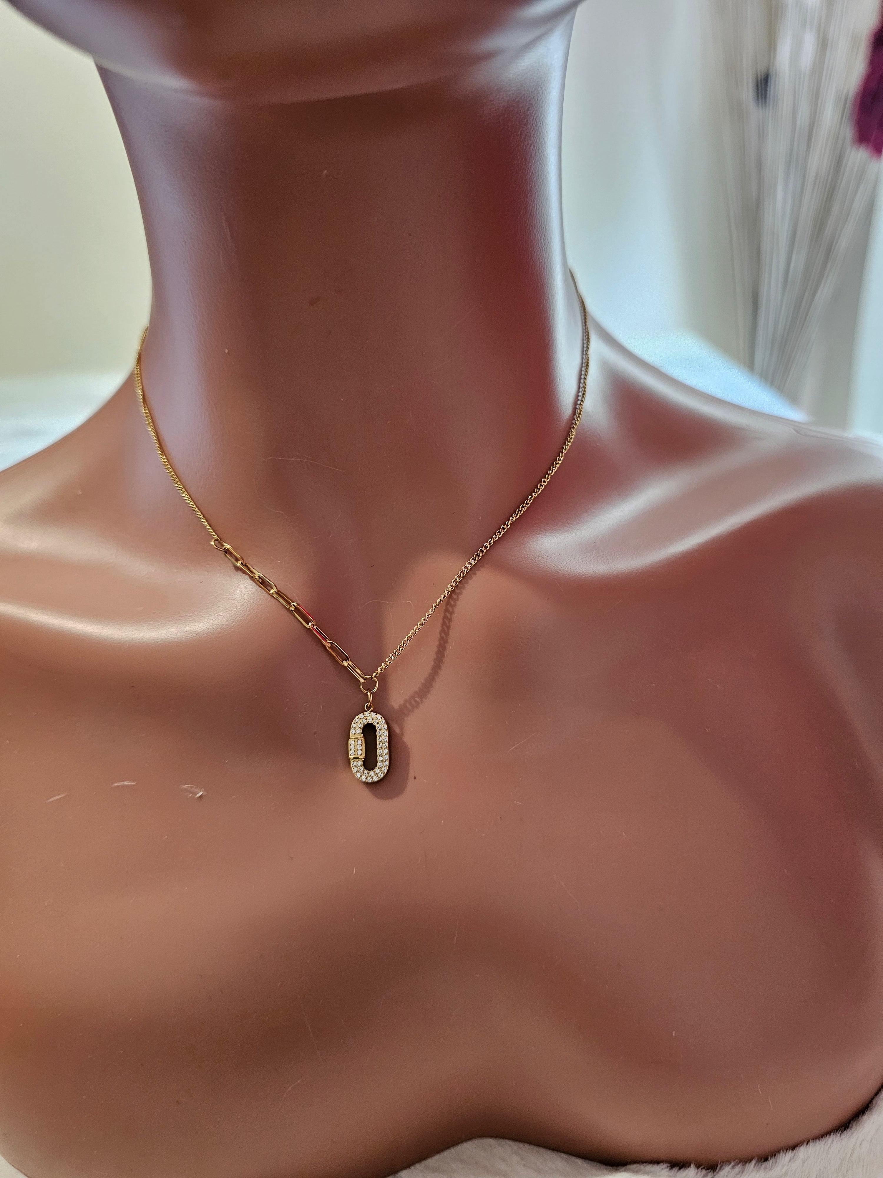Collier Lorina