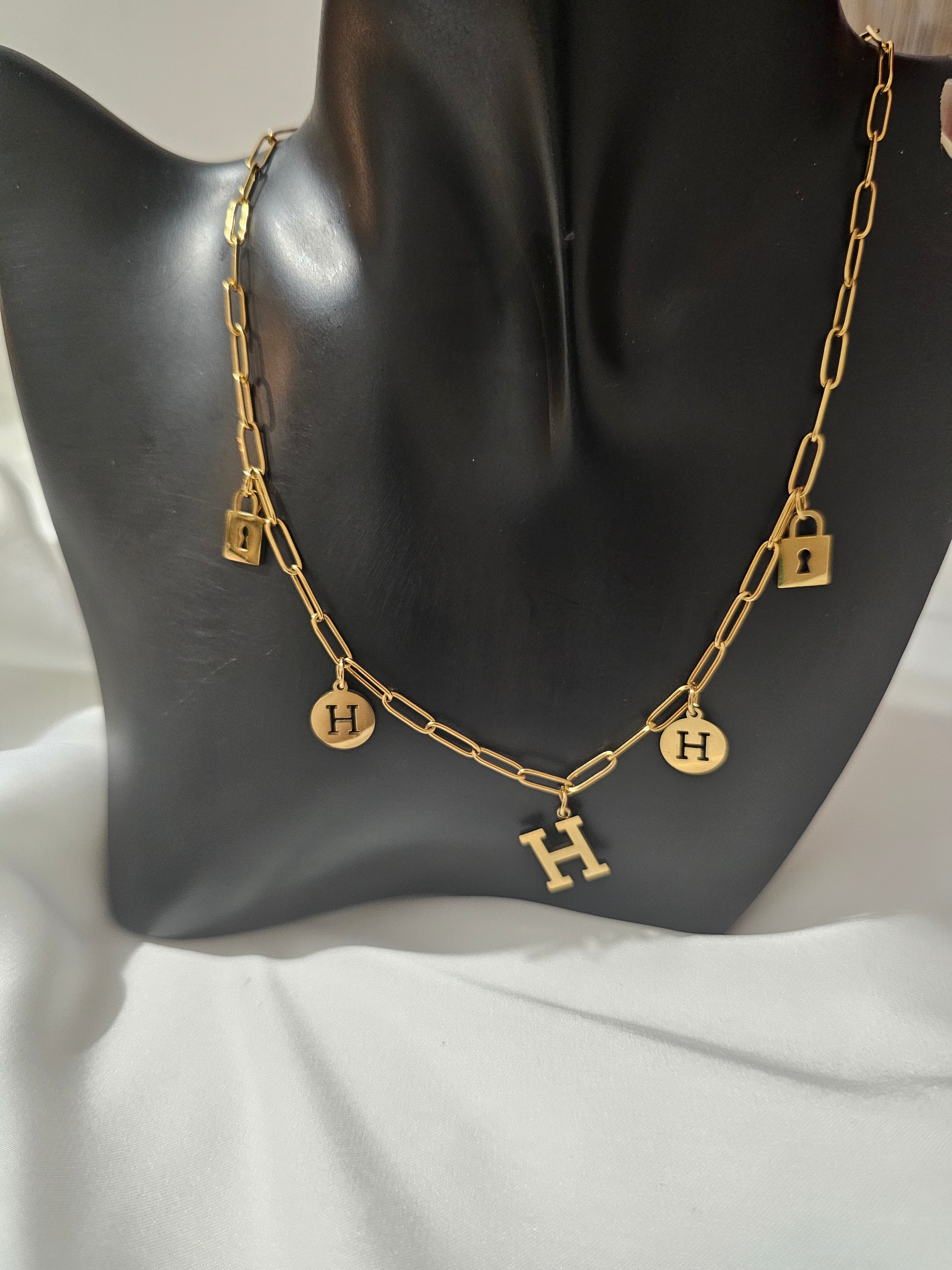 Collier Lydia