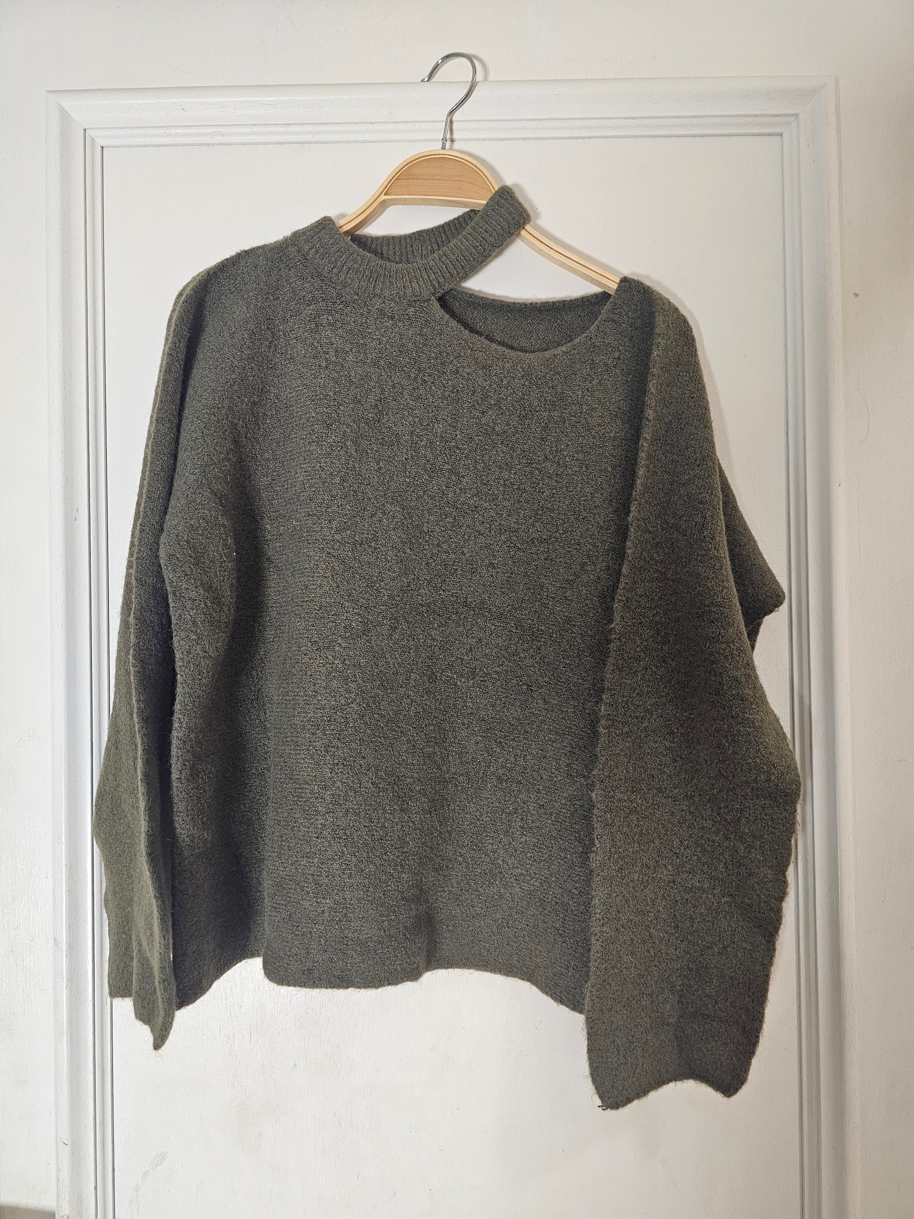 Pull épaule ouverte