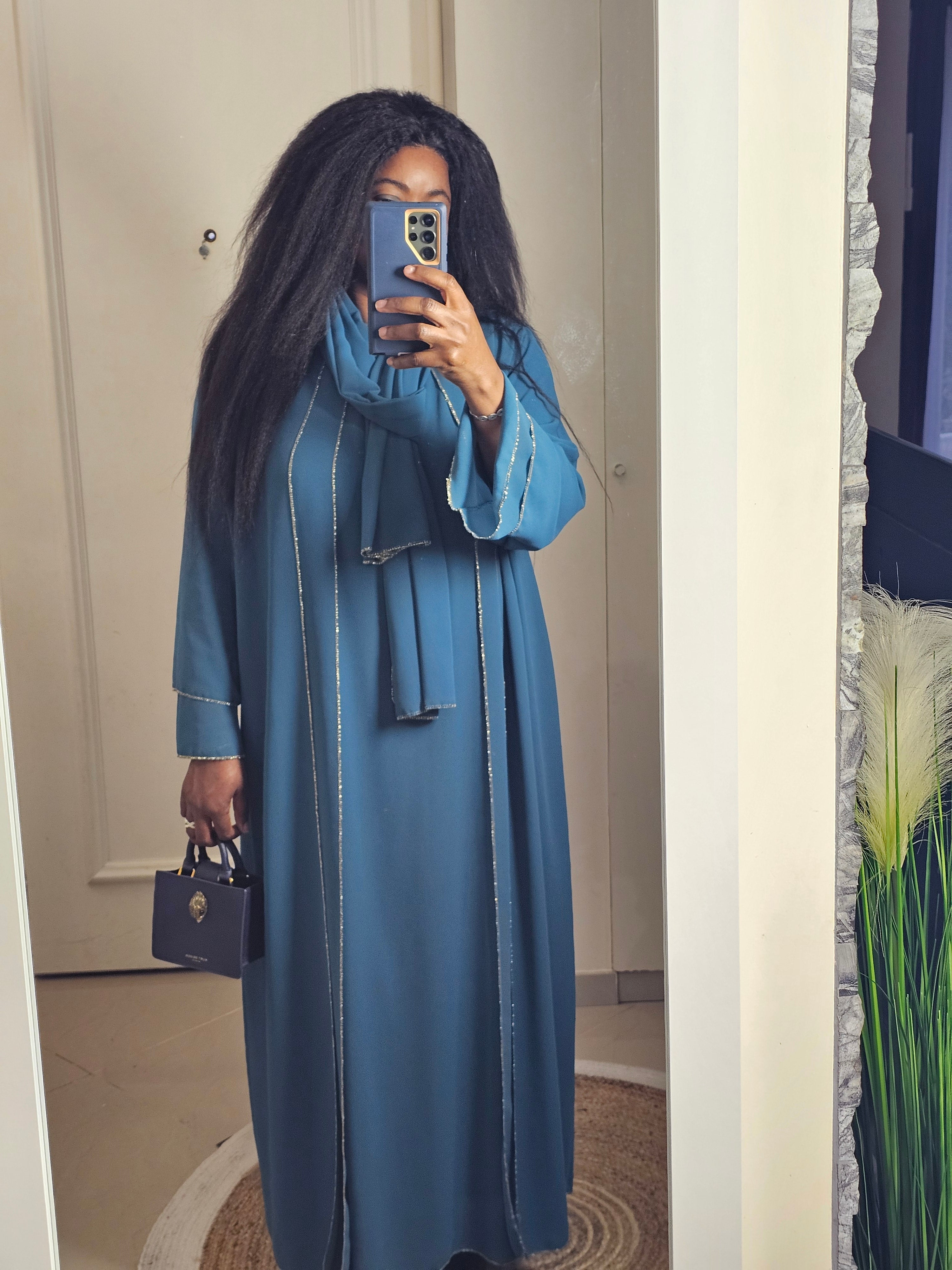 Abaya avec foulard