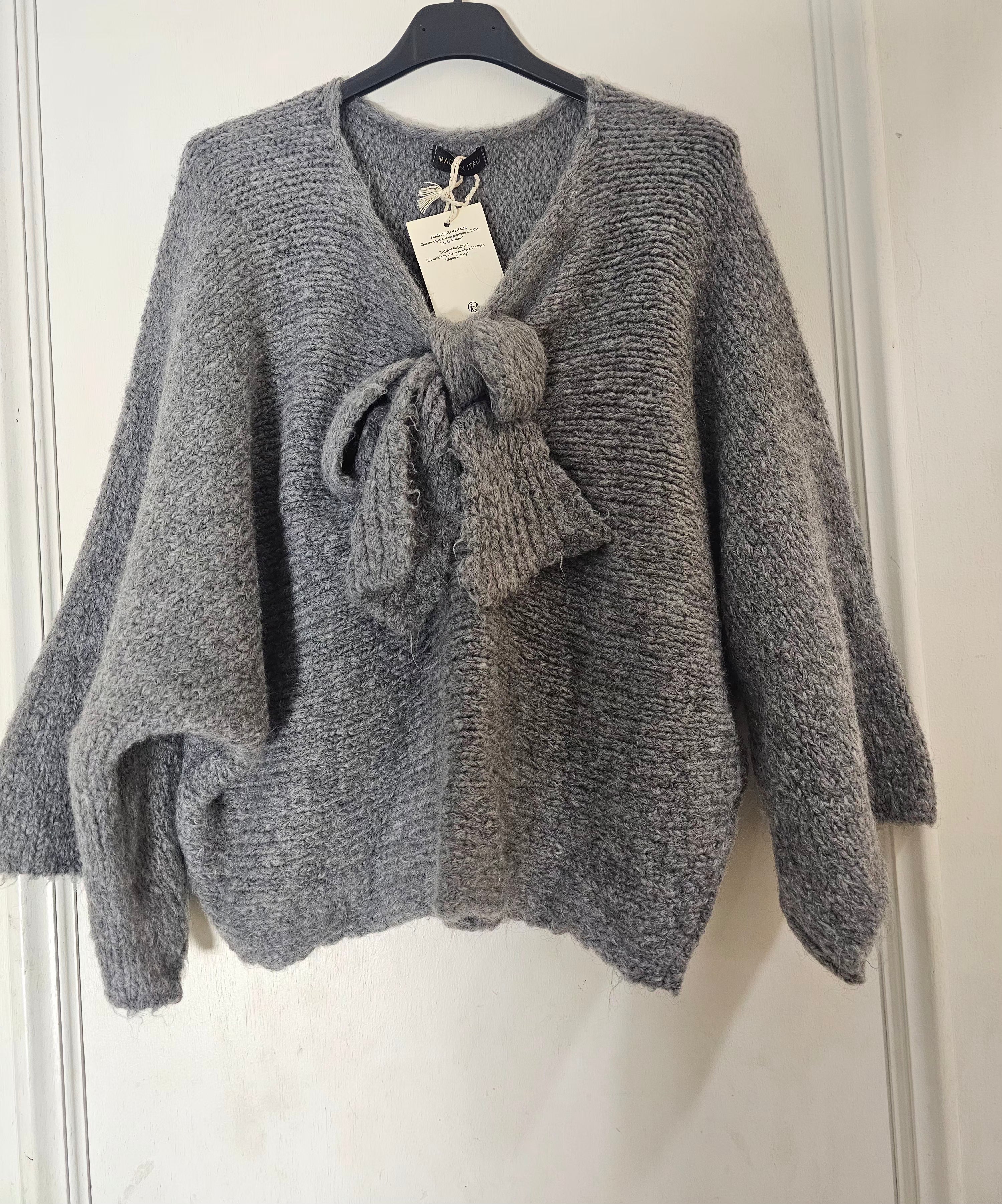 Pull col v Lina