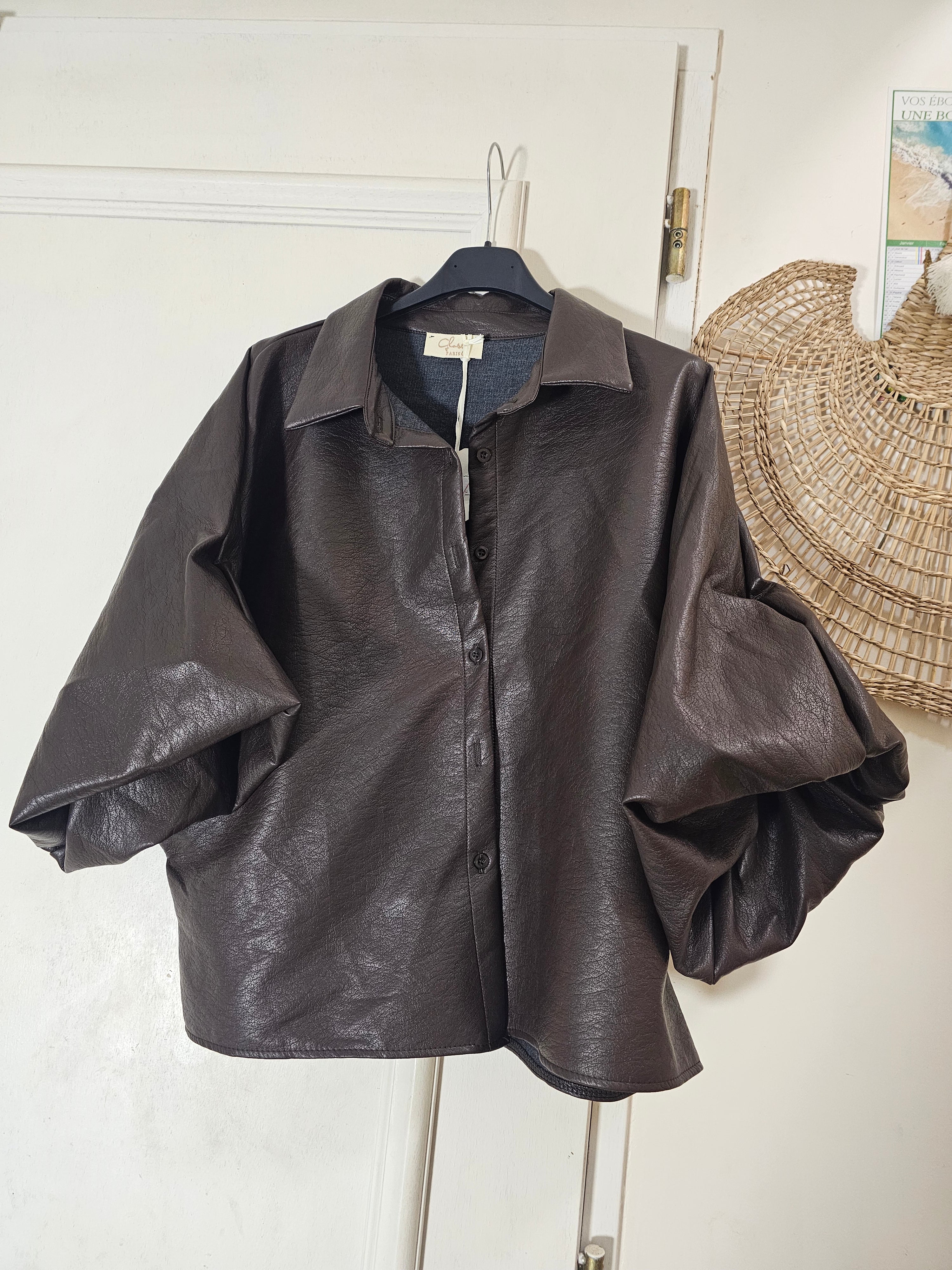 Chemise simili cuir