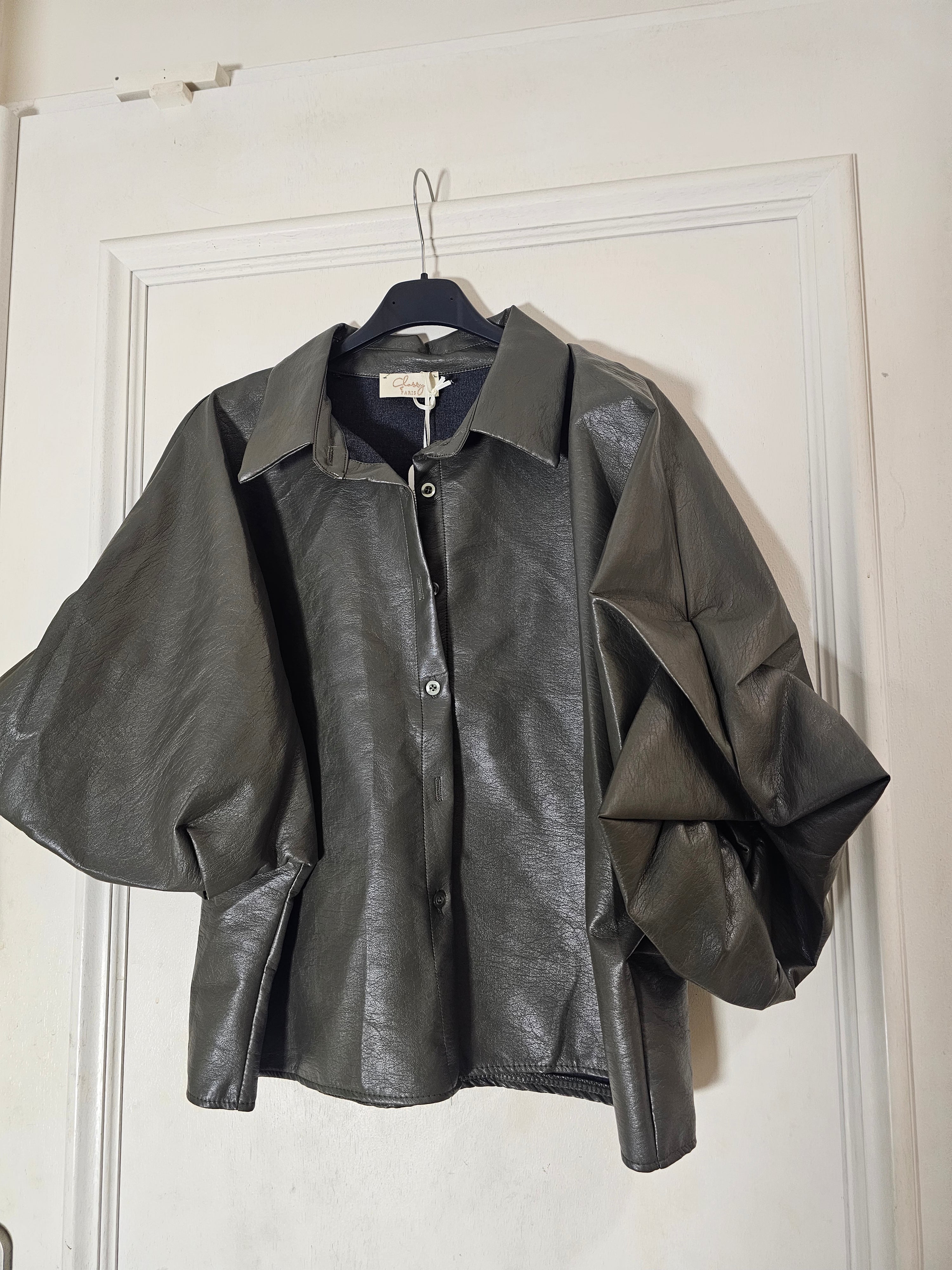 Chemise simili cuir